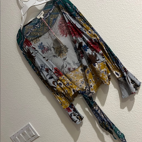 Umgee Relaxed Red and Yellow Tie Front Blouse - Picture 3 of 3